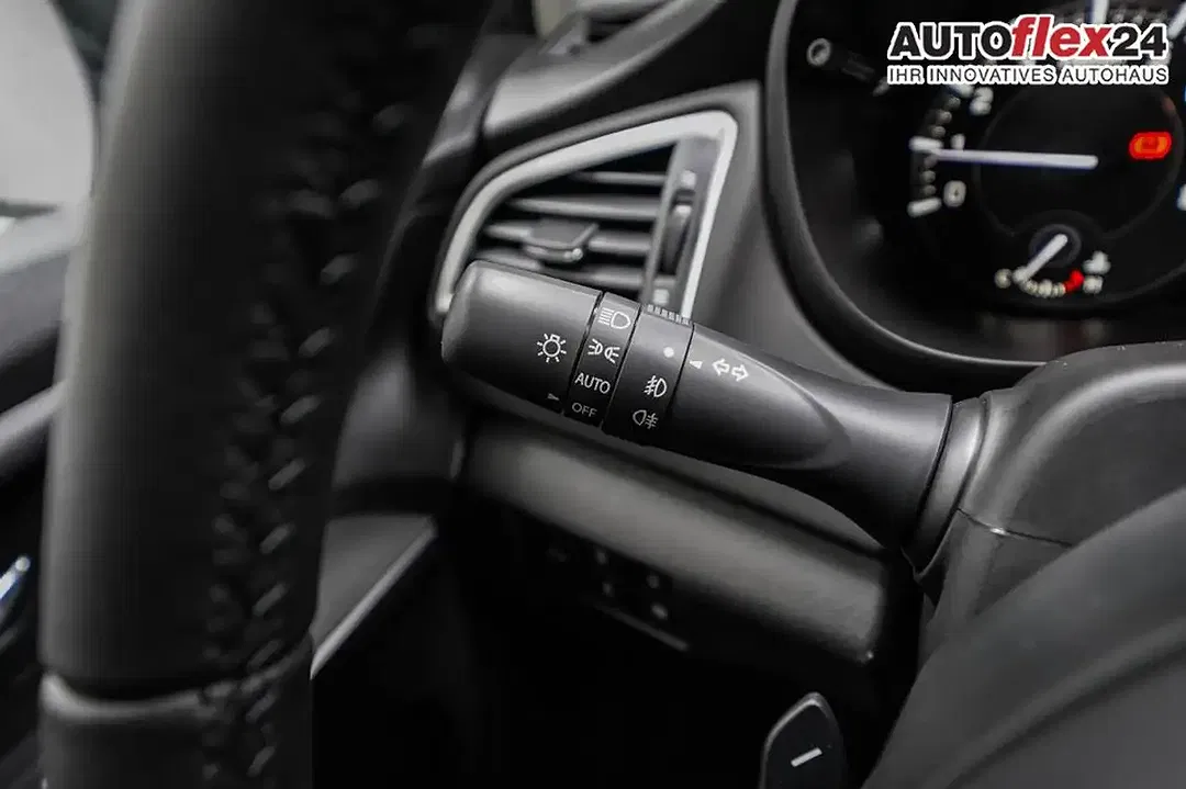 Suzuki S-Cross - Thumbnail 9