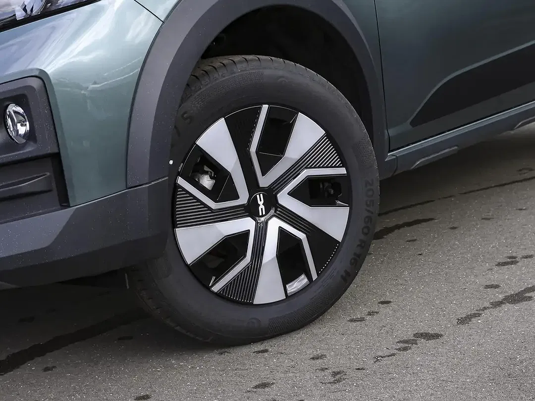 Dacia Sandero - Thumbnail 10