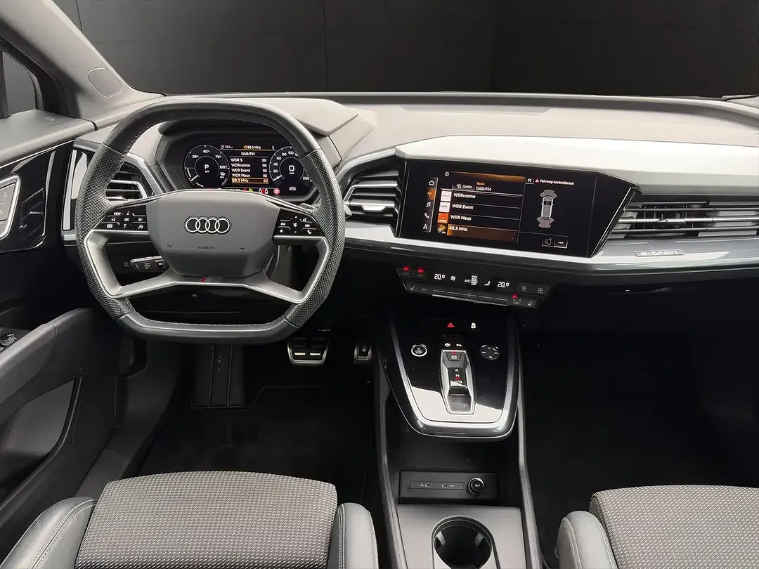 Audi Q4 e-tron - Thumbnail 14