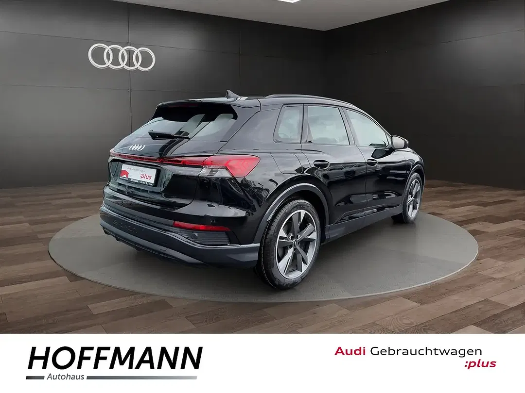 Audi Q4 e-tron - Thumbnail 2