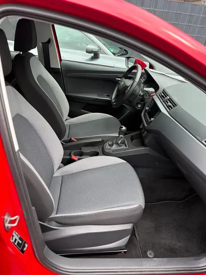 SEAT Ibiza - Thumbnail 14