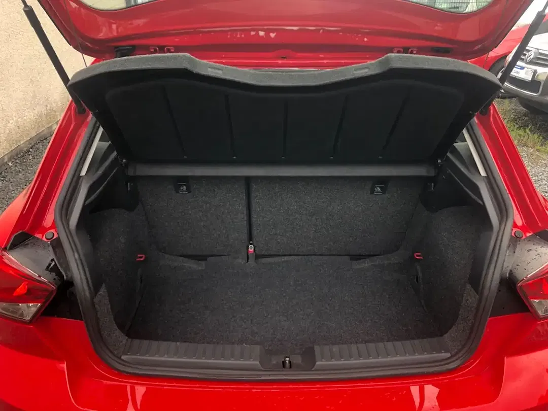 SEAT Ibiza - Thumbnail 8