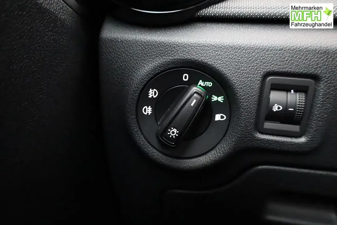 Skoda Fabia - Thumbnail 7