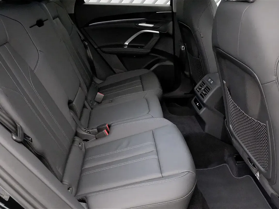 Audi Q5 - Thumbnail 11