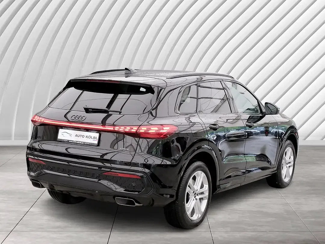 Audi Q5 - Thumbnail 3