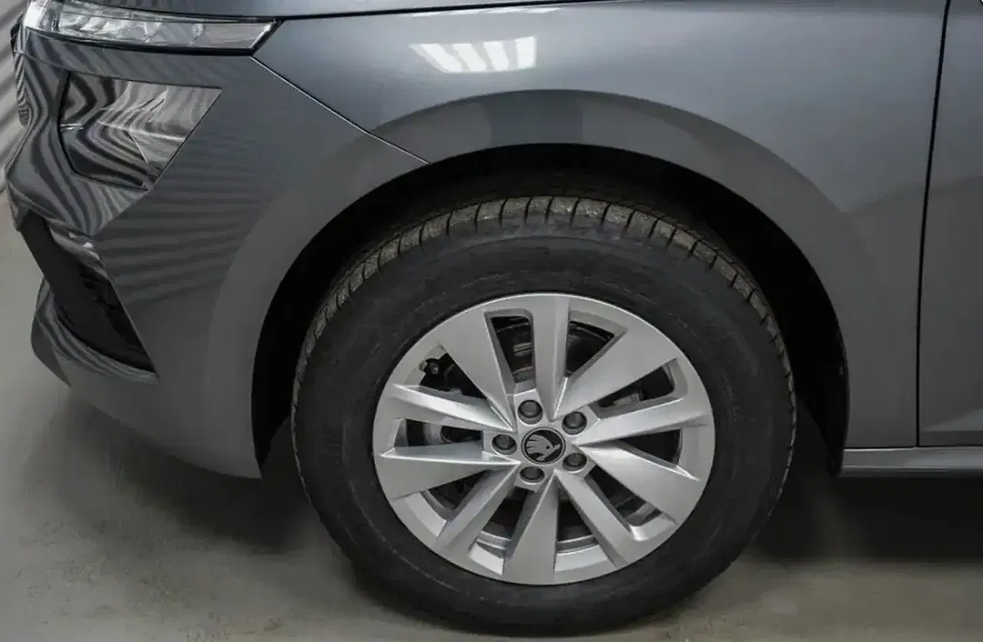 Skoda Kamiq - Thumbnail 5