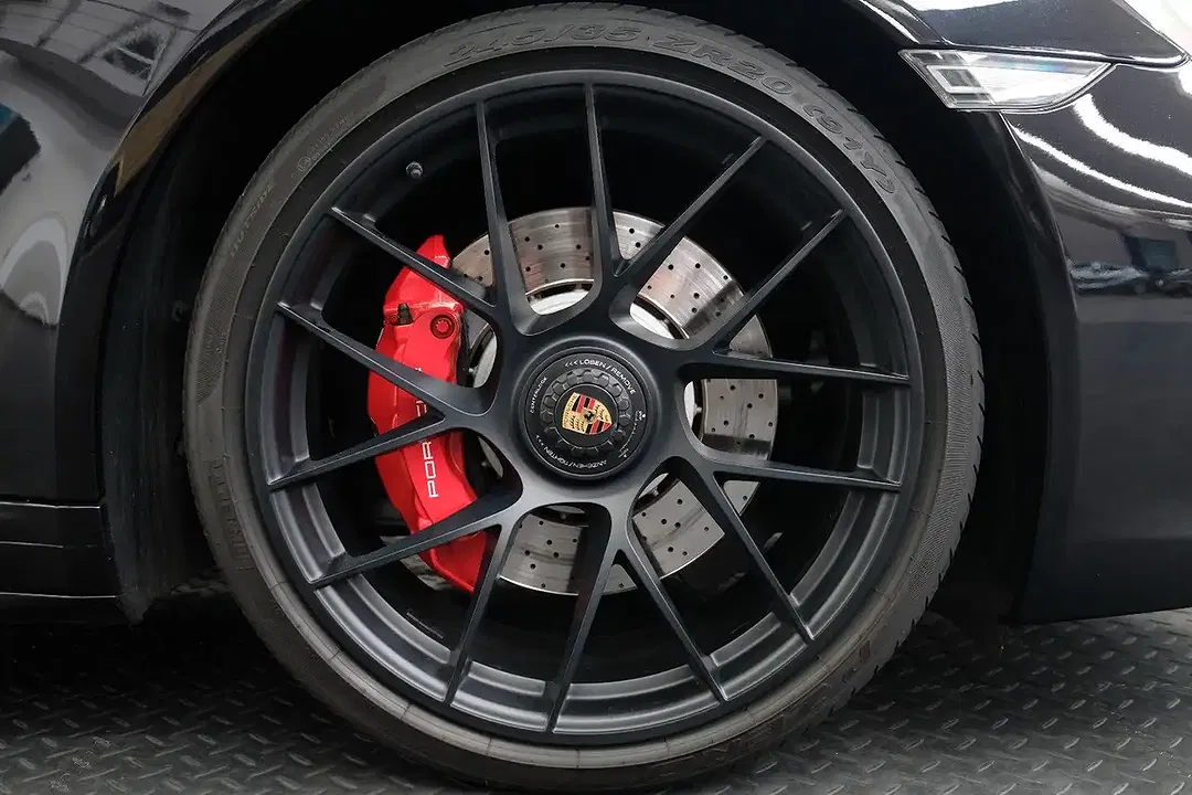 Porsche 991 - Thumbnail 11