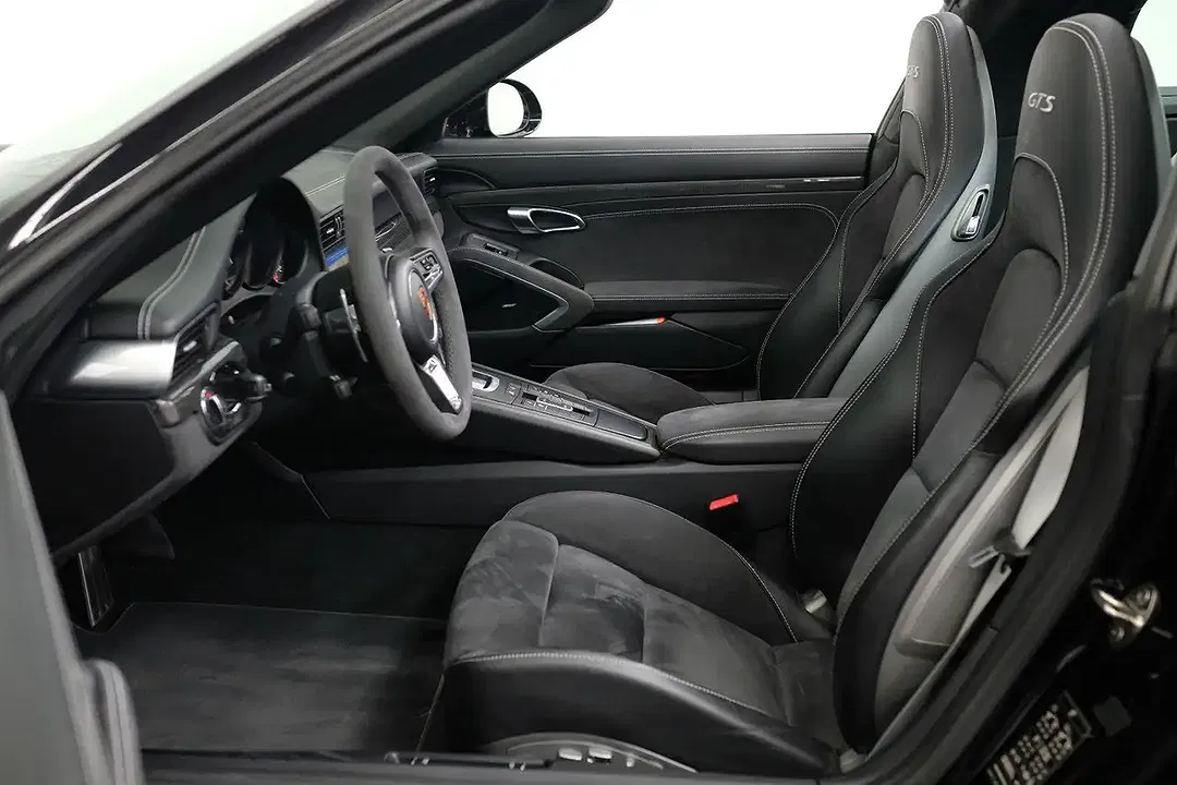 Porsche 991 - Thumbnail 13
