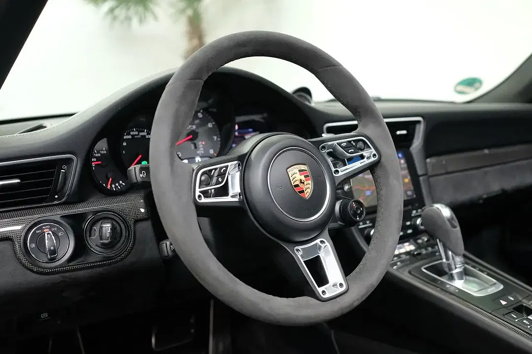 Porsche 991 - Thumbnail 15