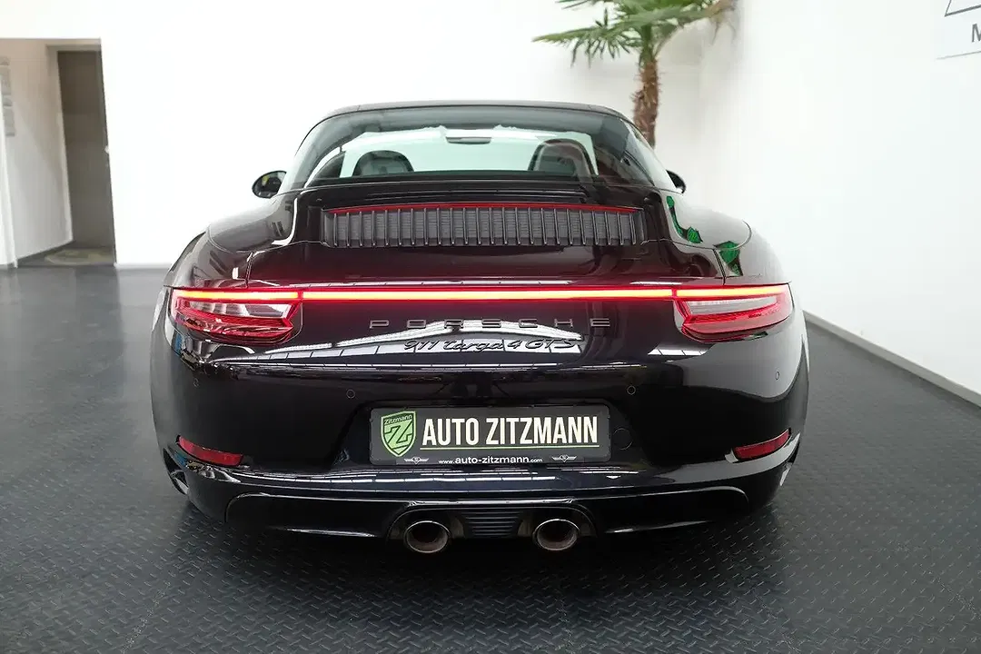 Porsche 991 - Thumbnail 7