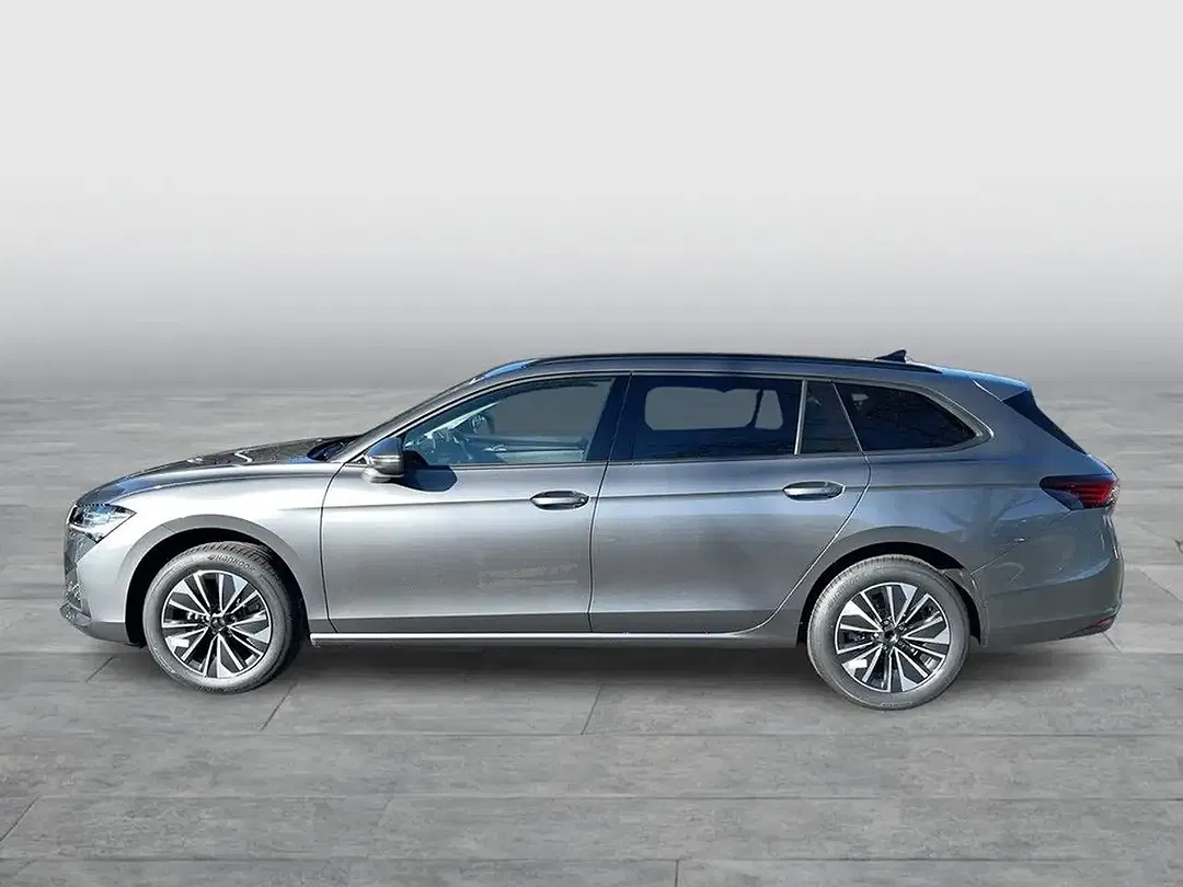 Skoda Superb - Thumbnail 2
