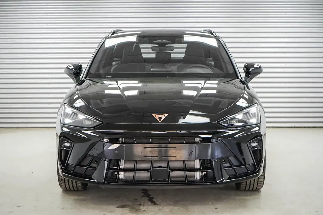 CUPRA Leon - Thumbnail 2