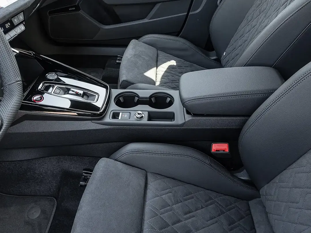 Audi RS3 - Thumbnail 14