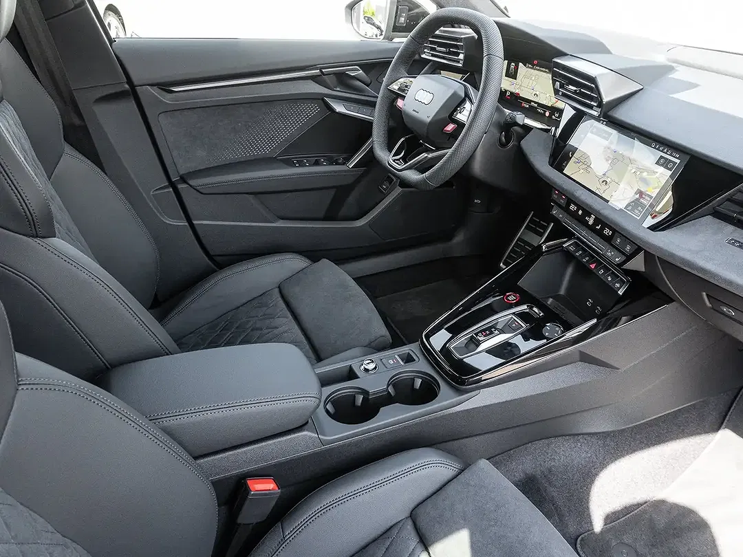 Audi RS3 - Thumbnail 6