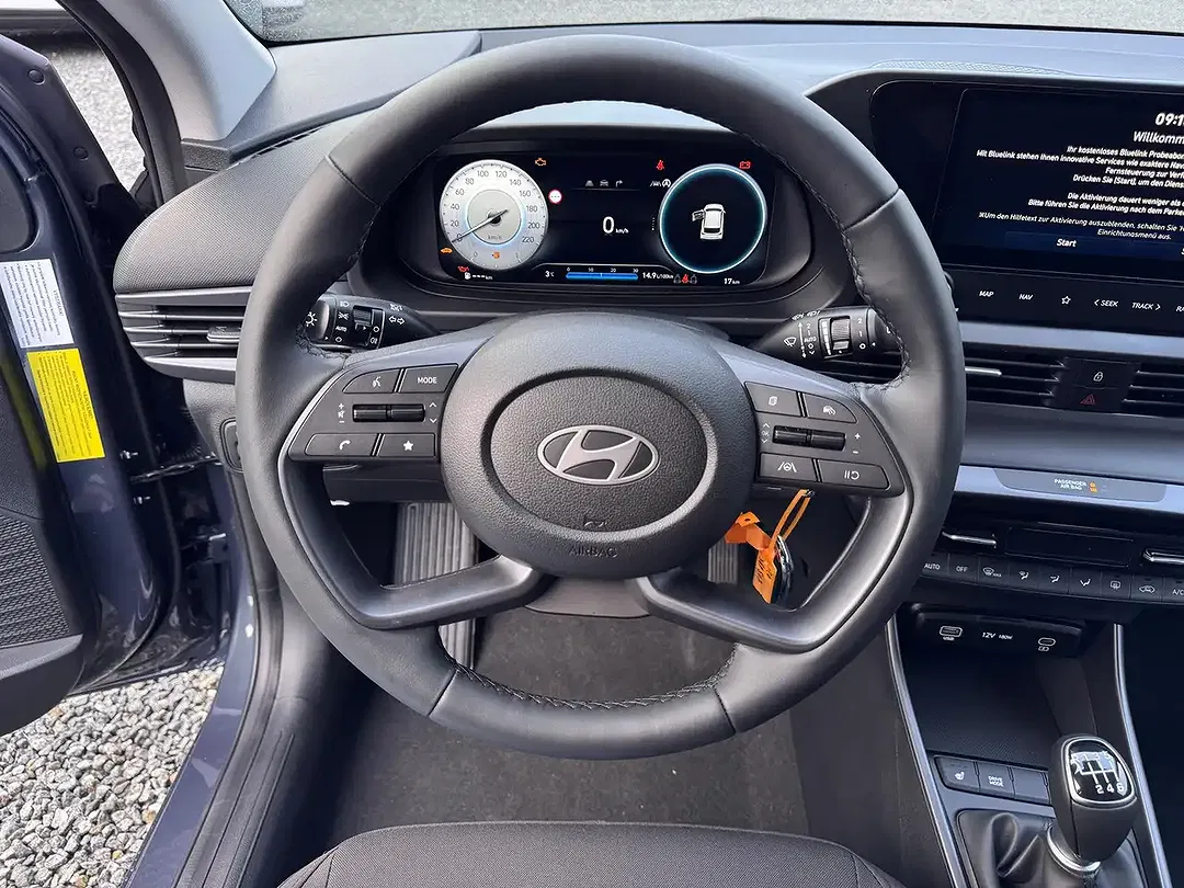 Hyundai i20 - Thumbnail 9