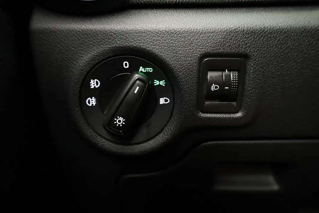 Skoda Fabia - Thumbnail 9