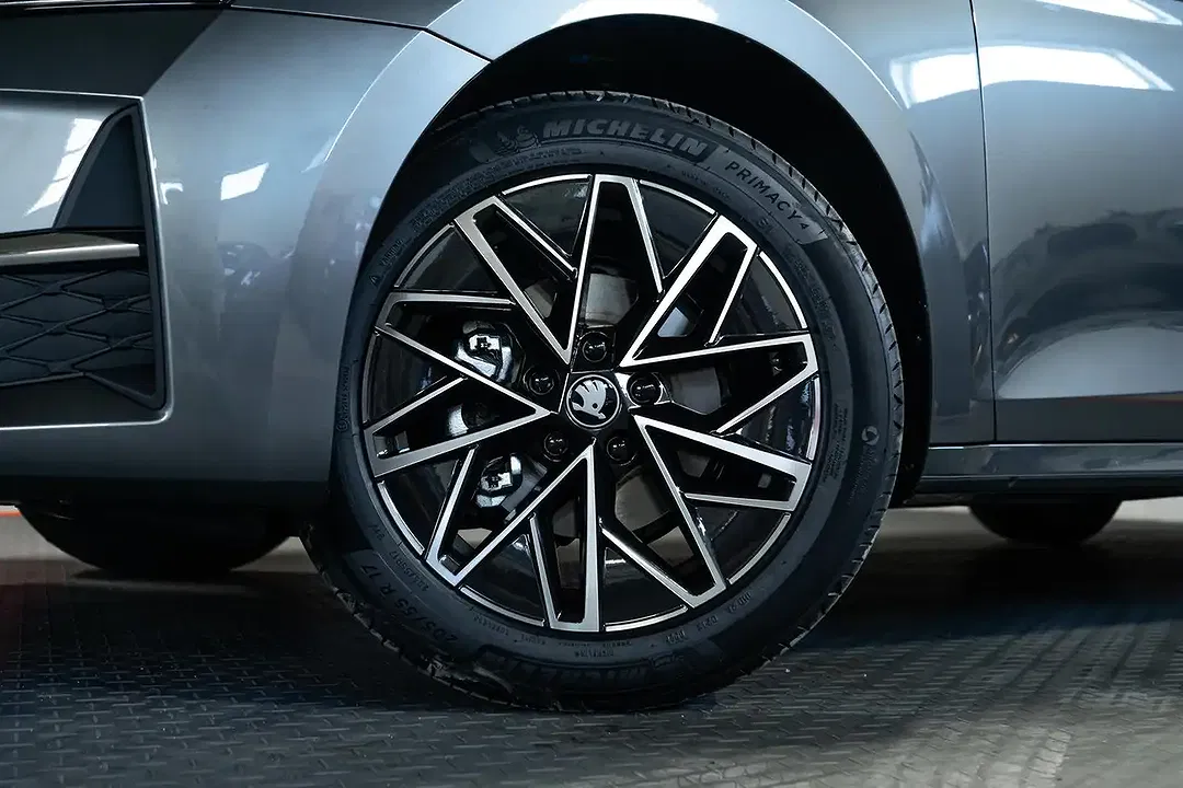 Skoda Octavia - Thumbnail 3
