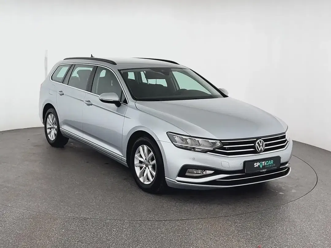 Volkswagen Passat Variant - Thumbnail 3