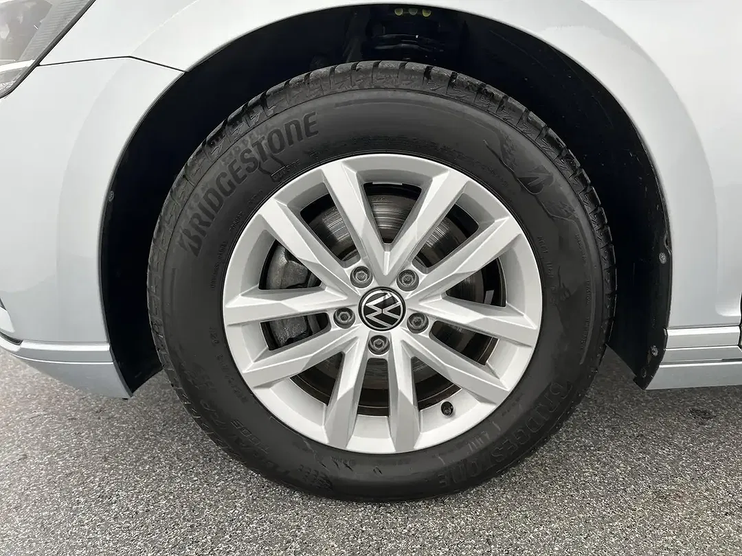 Volkswagen Passat Variant - Thumbnail 7