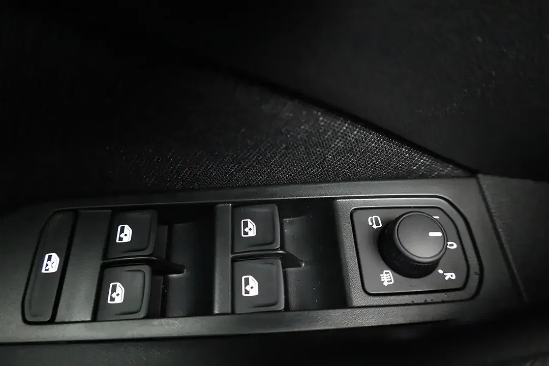 Skoda Kamiq - Thumbnail 8