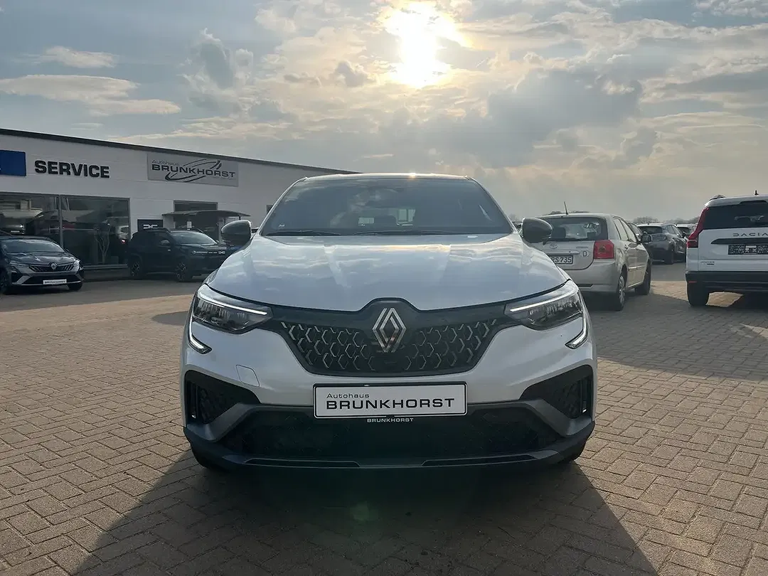 Renault Arkana - Thumbnail 3