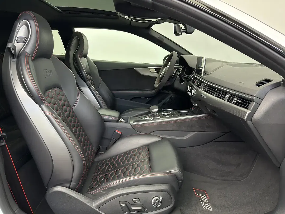 Audi RS5 - Thumbnail 15