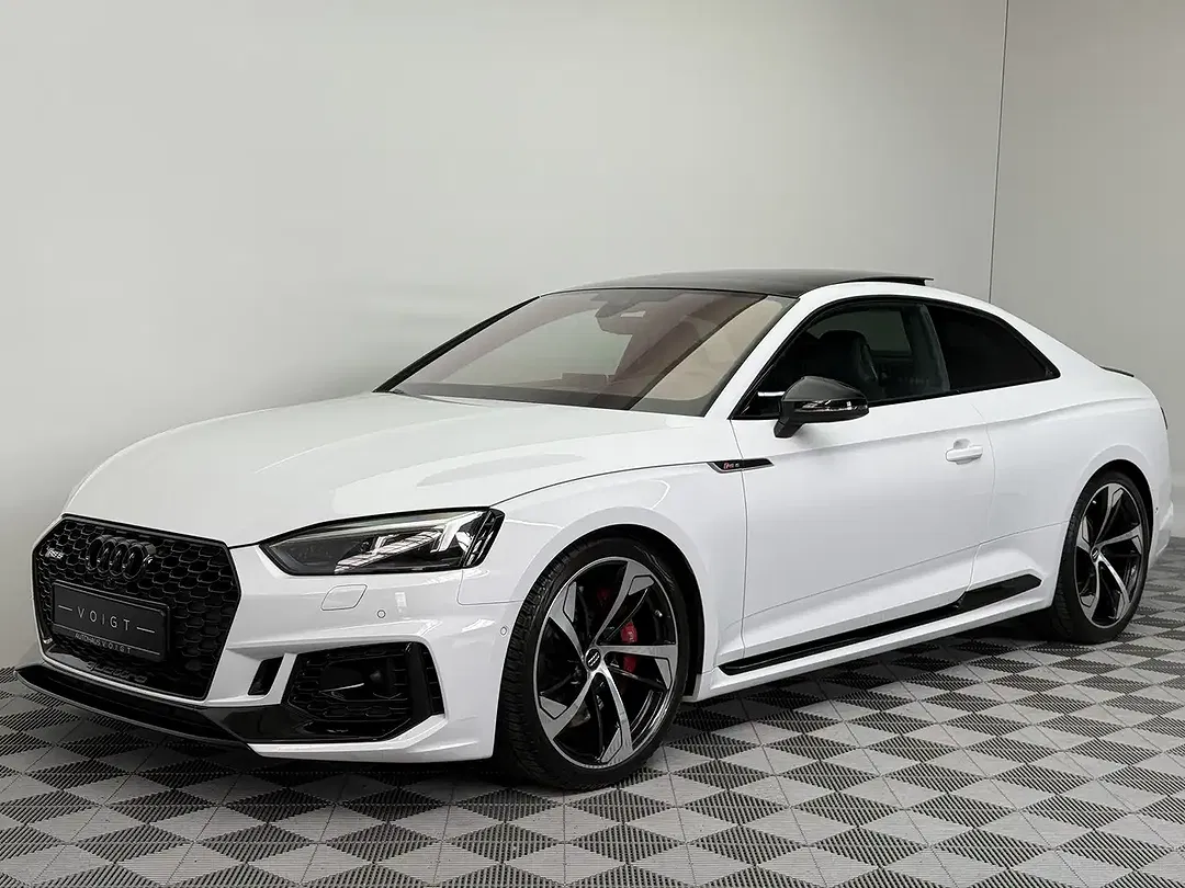 Audi RS5 - Thumbnail 2