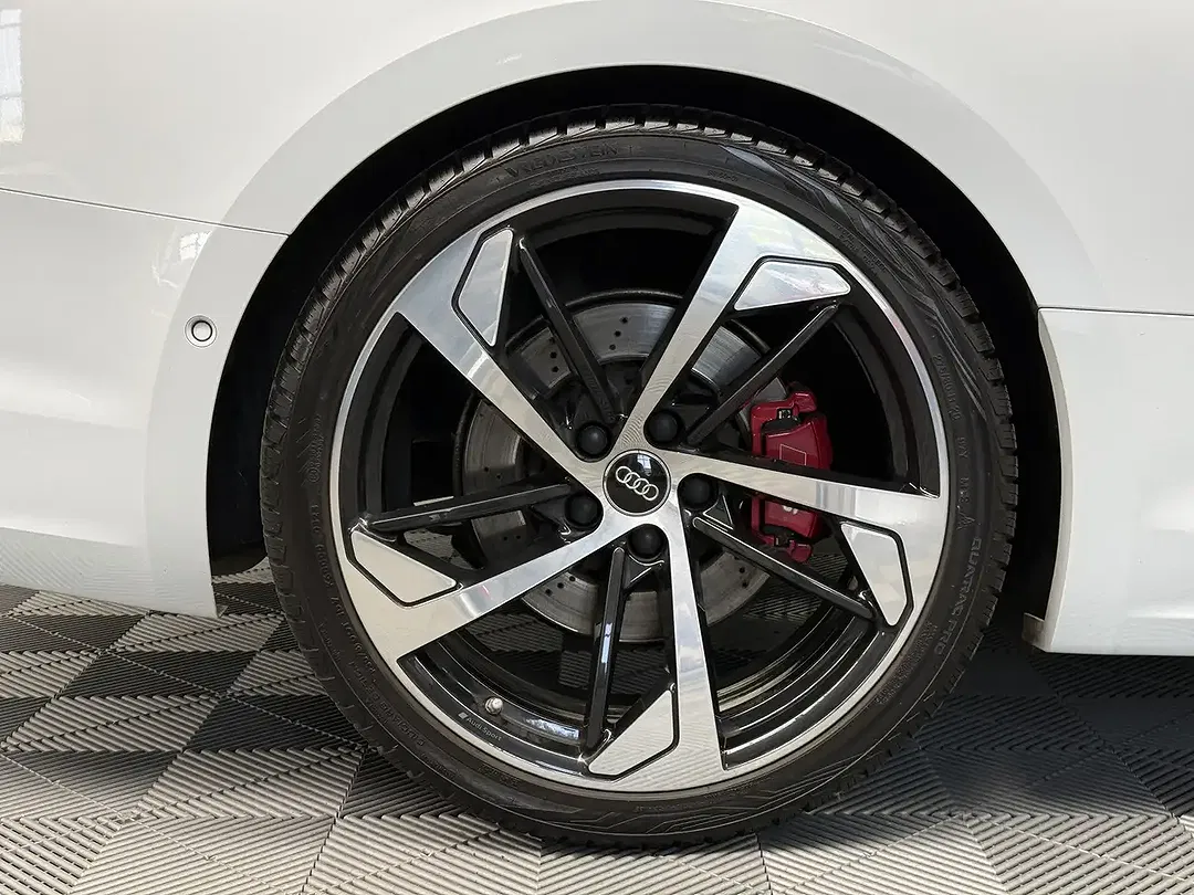 Audi RS5 - Thumbnail 29