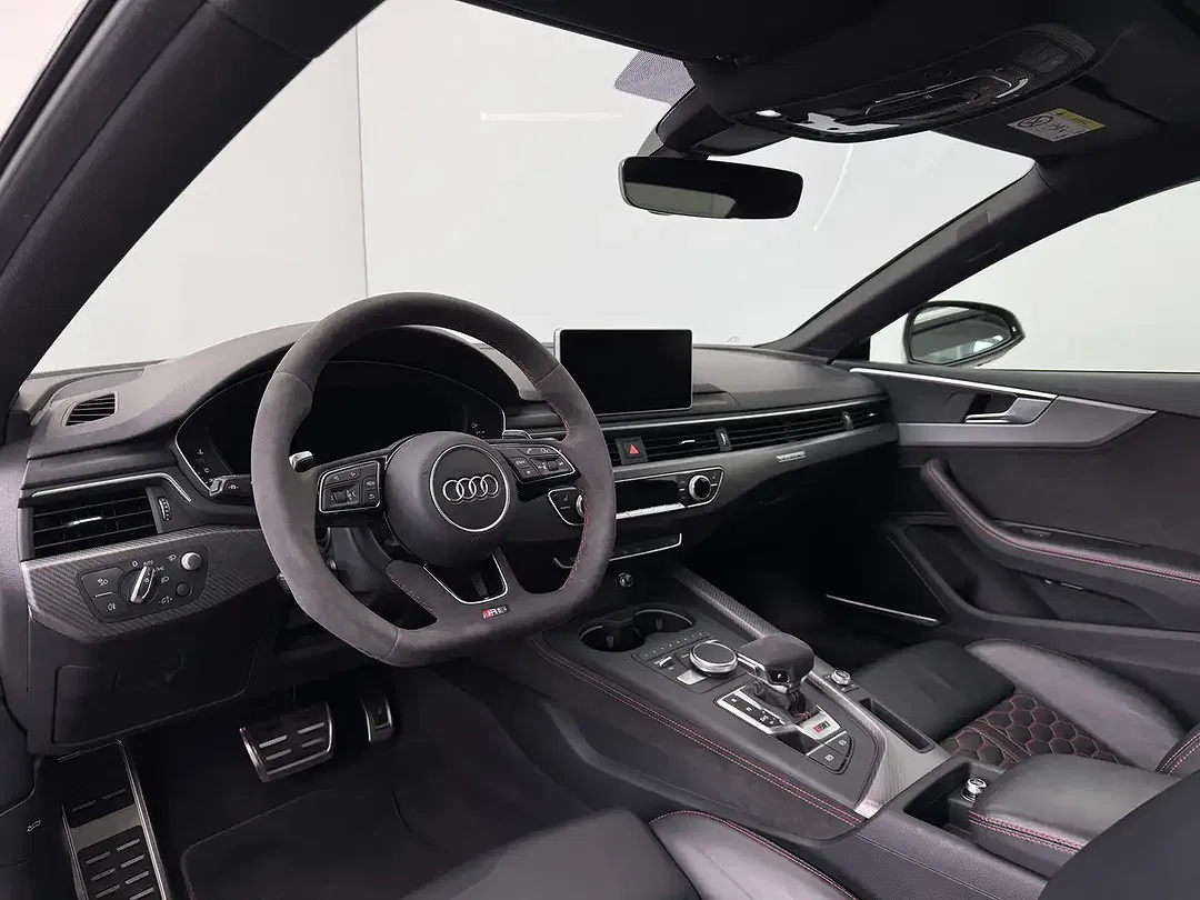 Audi RS5 - Thumbnail 9