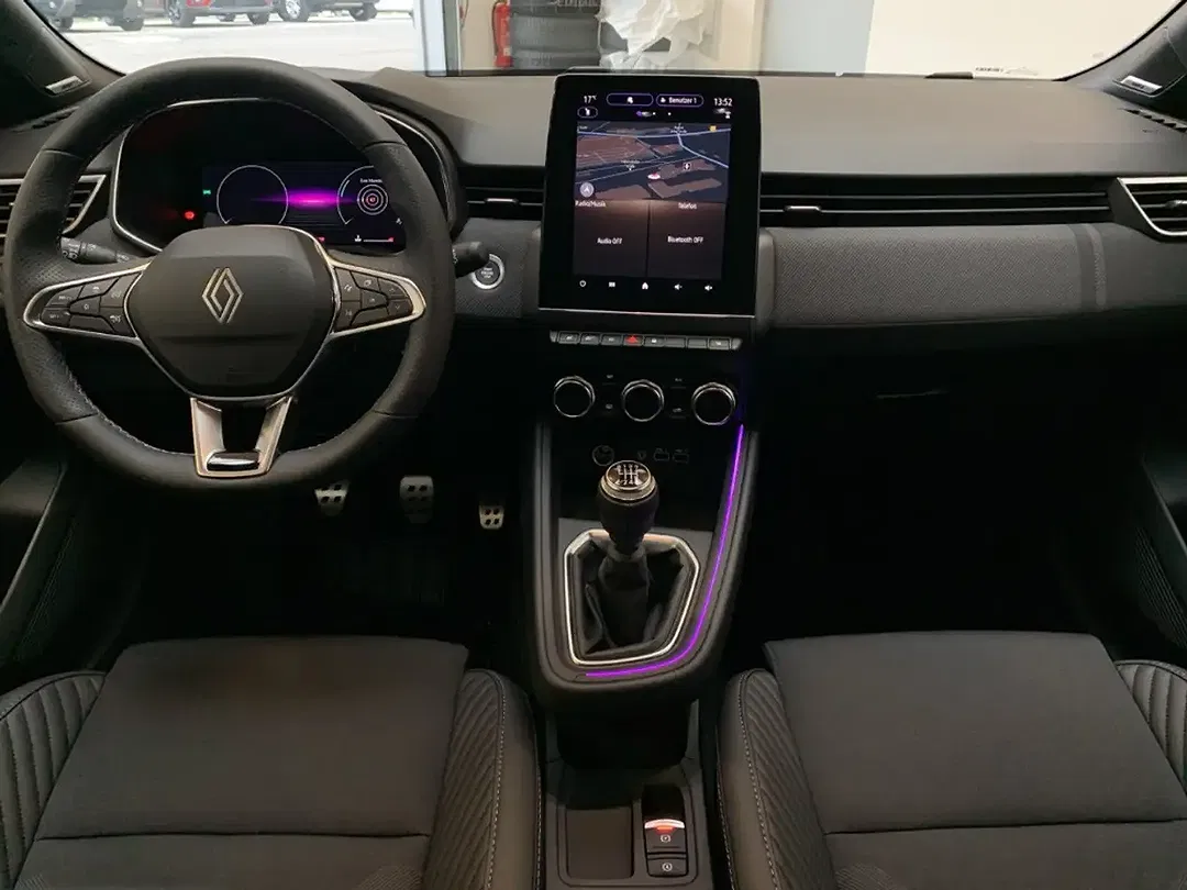Renault Clio - Thumbnail 14