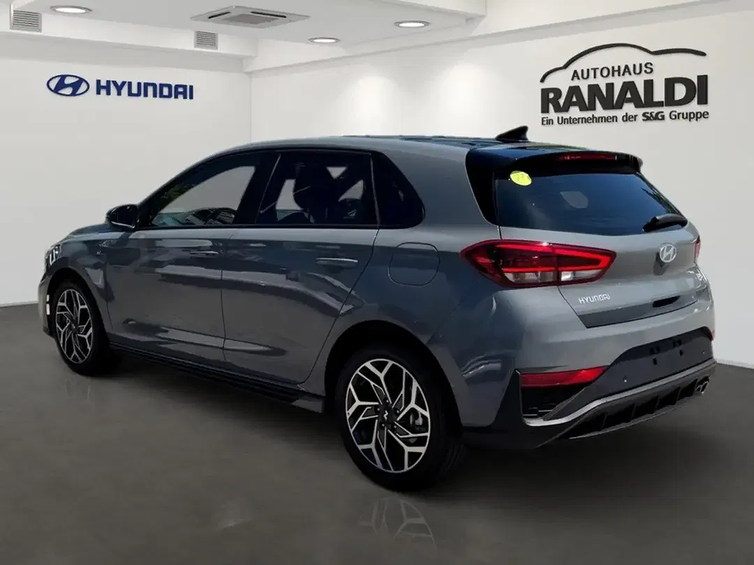 Hyundai i30 - Thumbnail 4