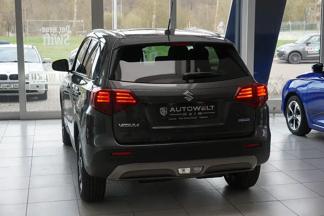 Suzuki Vitara - Thumbnail 7