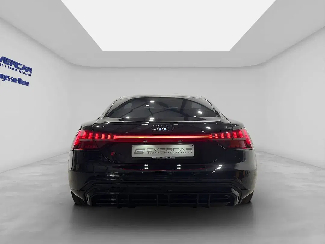 Audi RS e-tron GT - Thumbnail 5