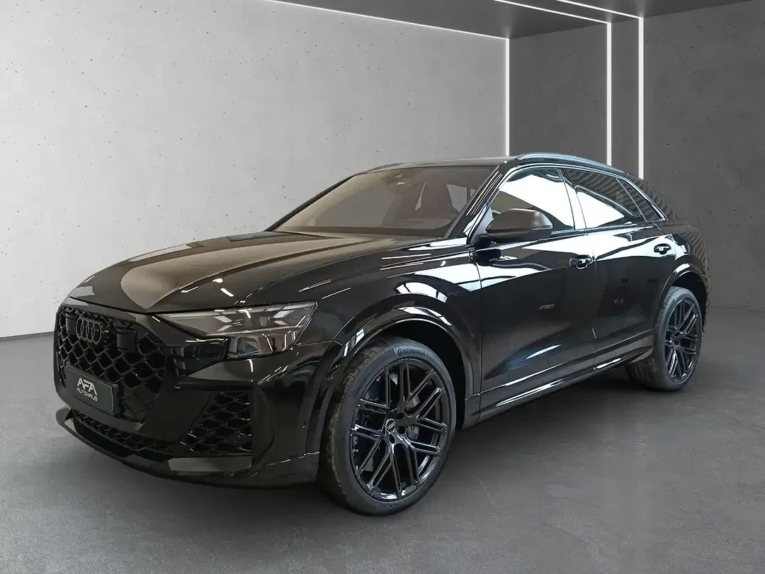 Audi RS Q8 - Thumbnail 1