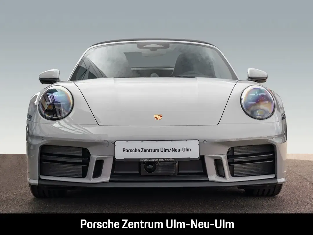 Porsche 992 - Thumbnail 6