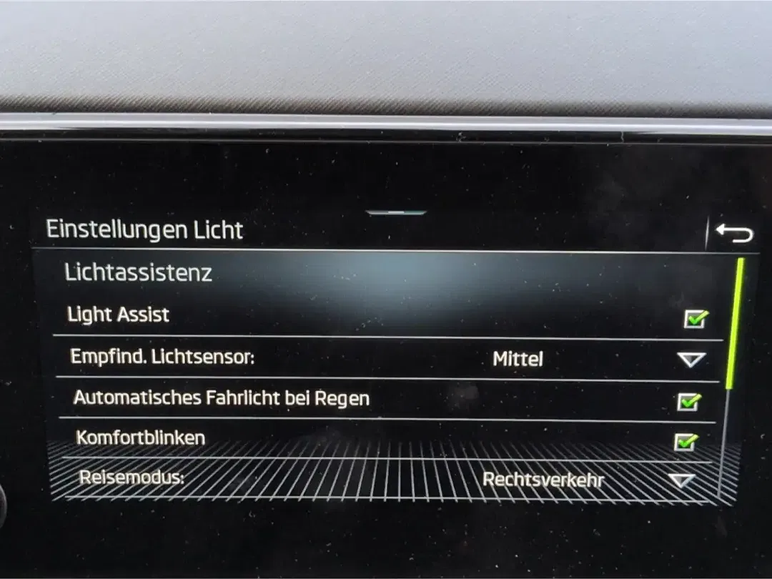 Skoda Fabia - Thumbnail 14