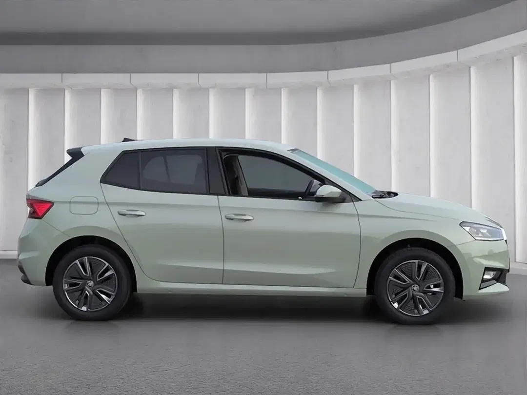 Skoda Fabia - Thumbnail 2