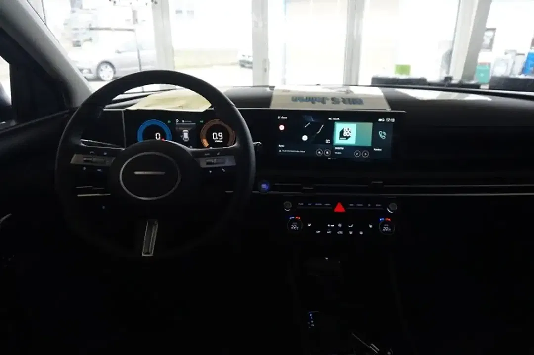 Hyundai TUCSON - Thumbnail 12