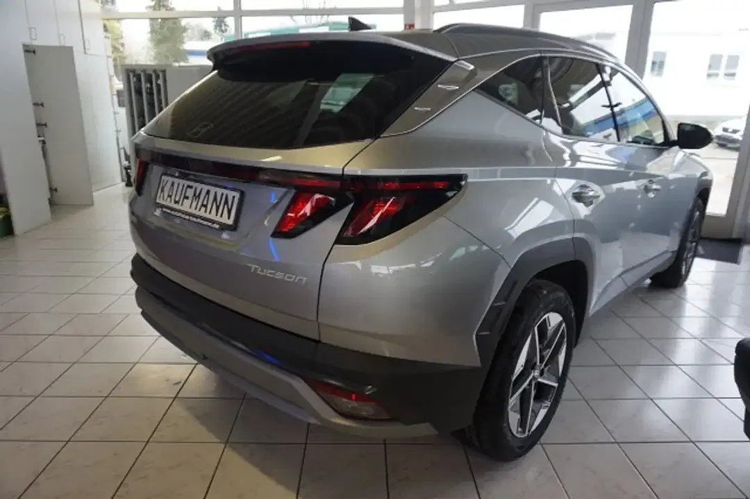 Hyundai TUCSON - Thumbnail 6