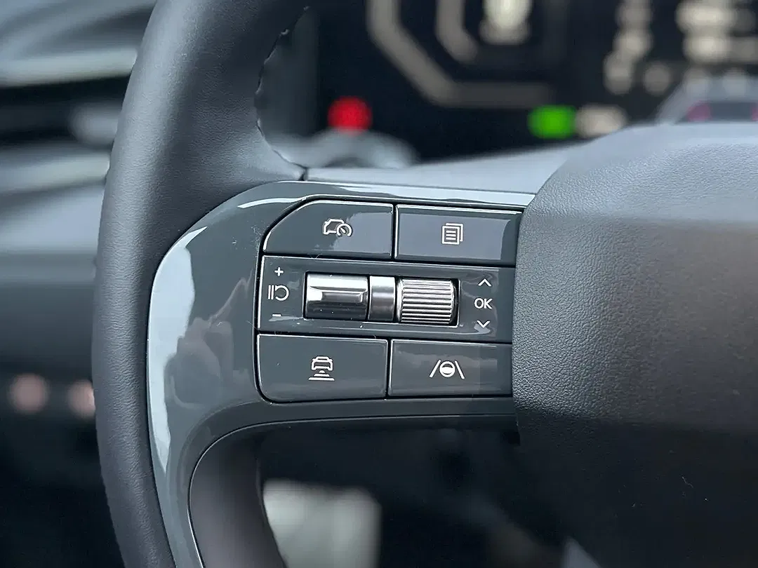 Kia EV9 - Thumbnail 9