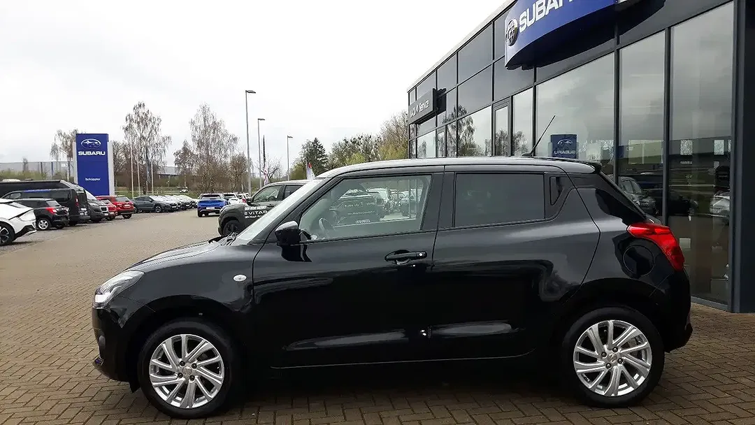 Suzuki Swift - Thumbnail 5