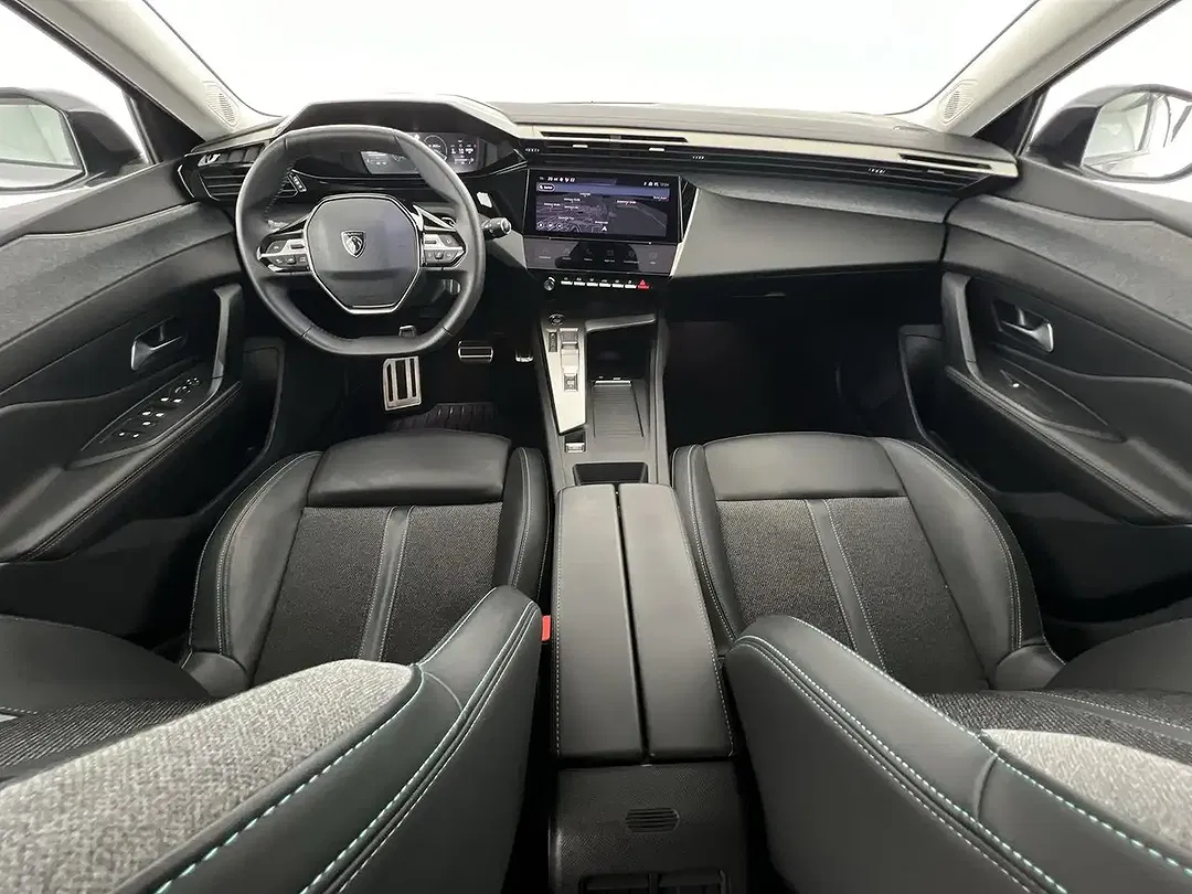 Peugeot 308 - Thumbnail 6