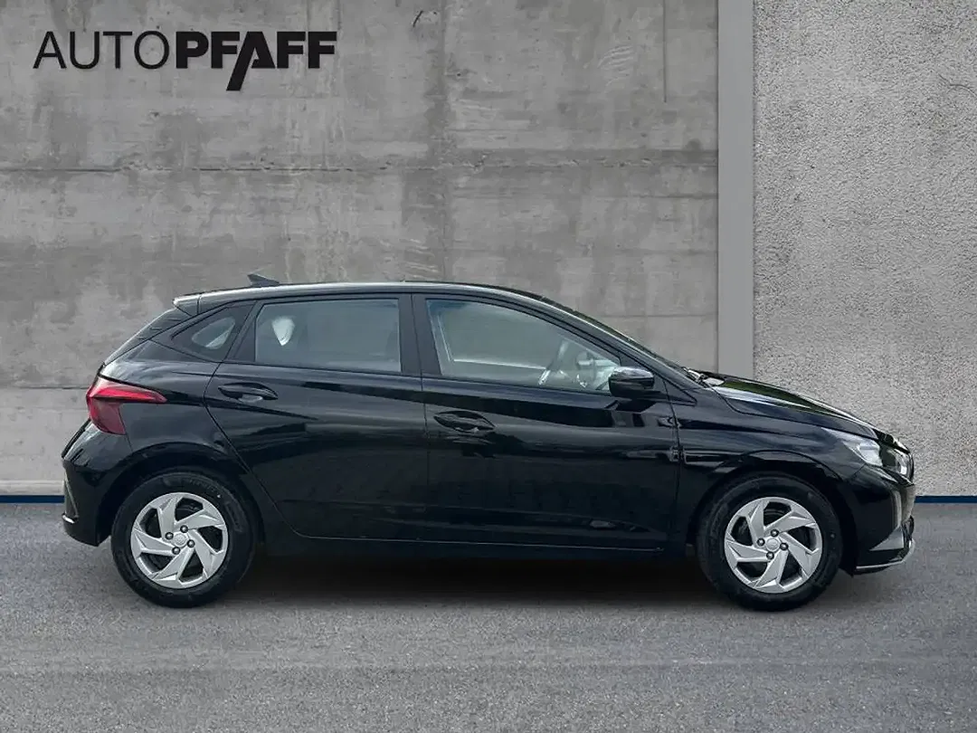 Hyundai i20 - Thumbnail 4