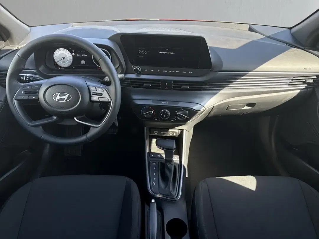 Hyundai i20 - Thumbnail 9