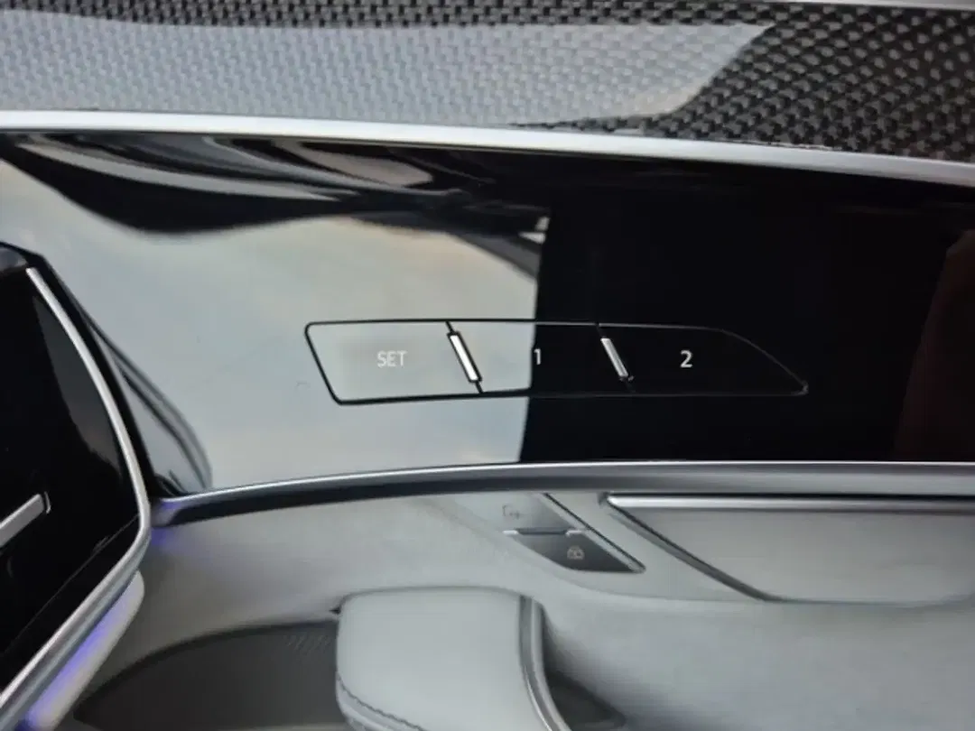 Audi S8 - Thumbnail 15