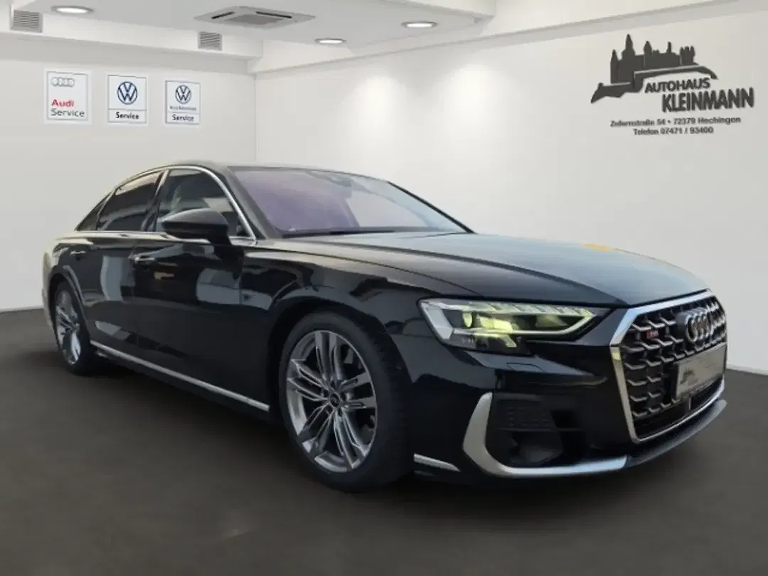 Audi S8 - Thumbnail 2