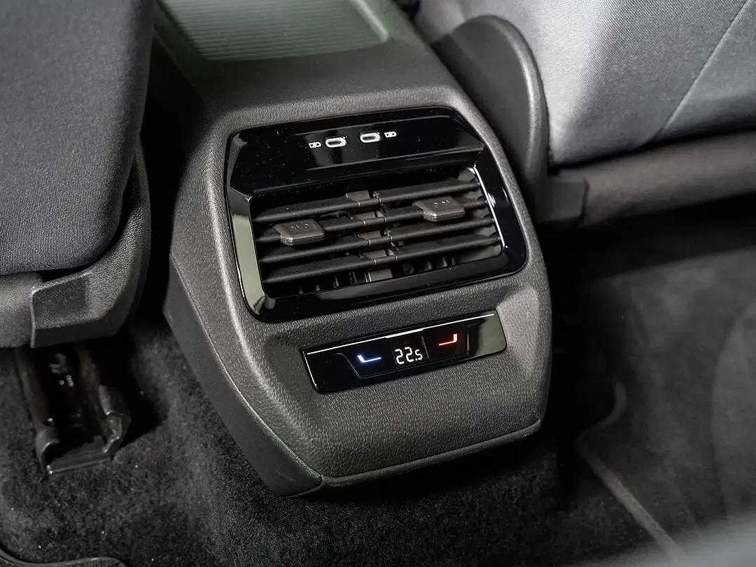 Volkswagen ID.5 - Thumbnail 9