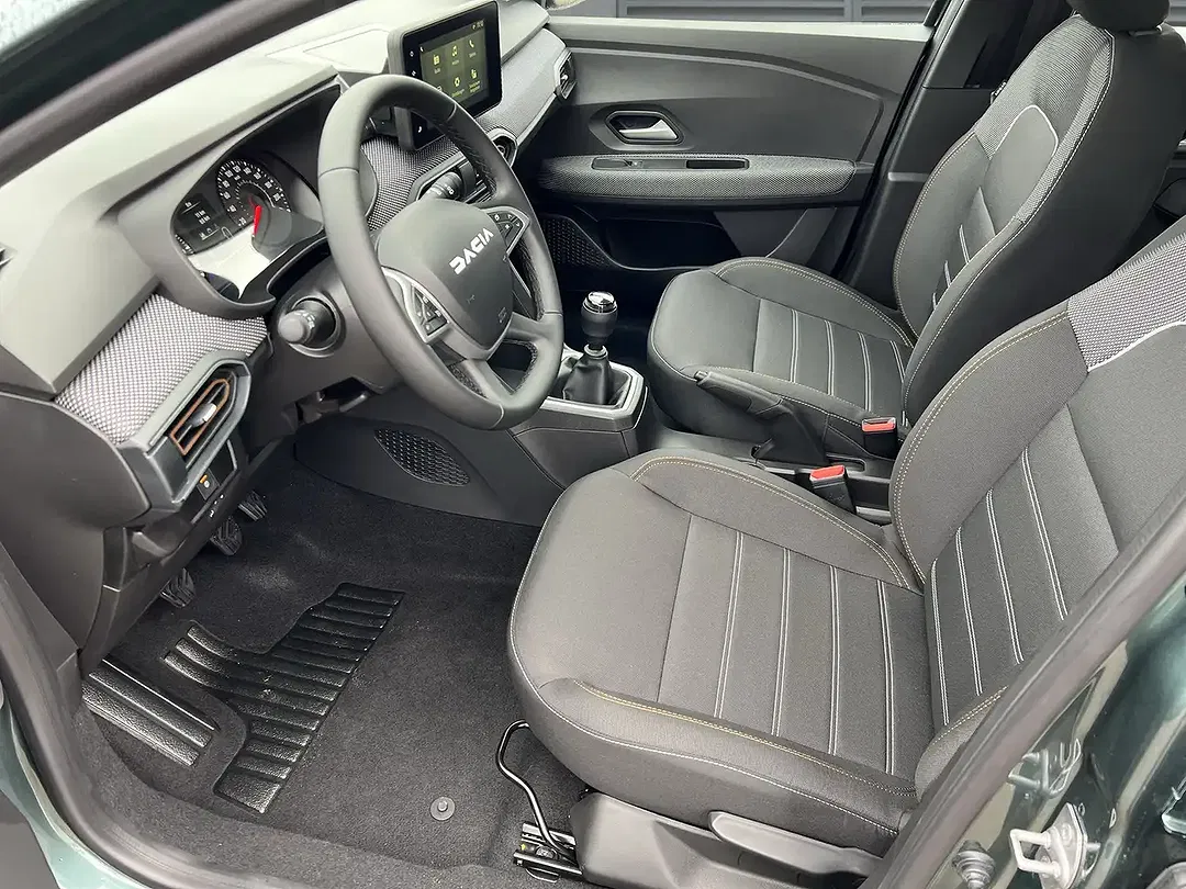 Dacia Sandero - Thumbnail 11