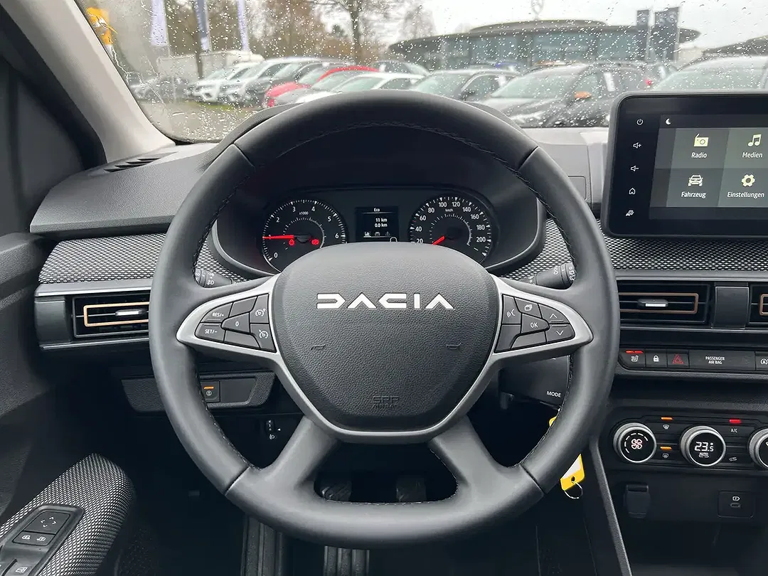Dacia Sandero - Thumbnail 6
