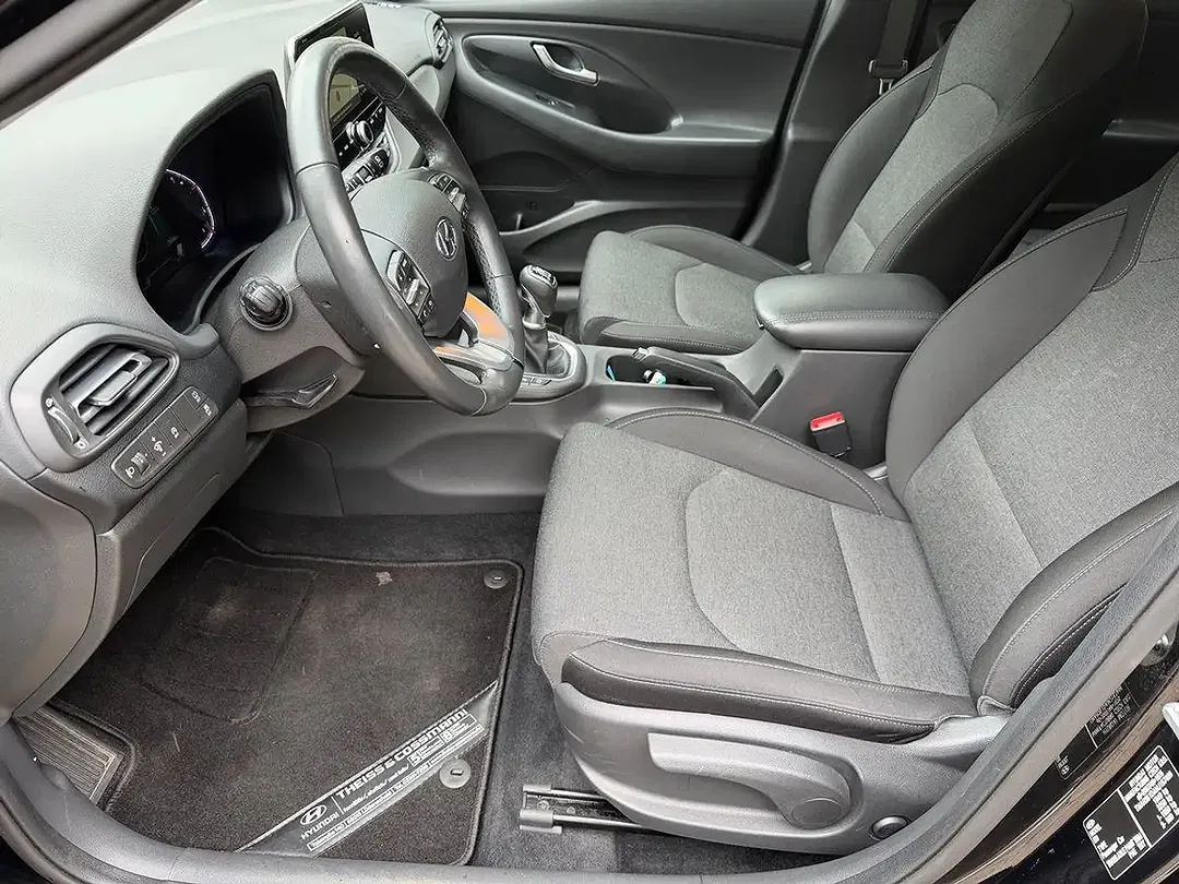 Hyundai i30 - Thumbnail 11